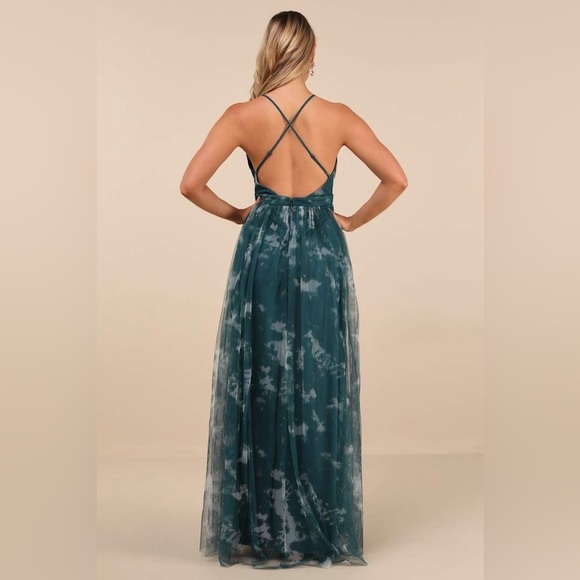 Lulu’s Elegant Moment Emerald Green Tie-Dye Backless Maxi Dress Size Medium - Picture 2 of 8